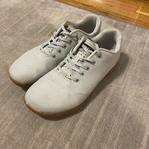 NOBULL project Moon rock speckle trainer